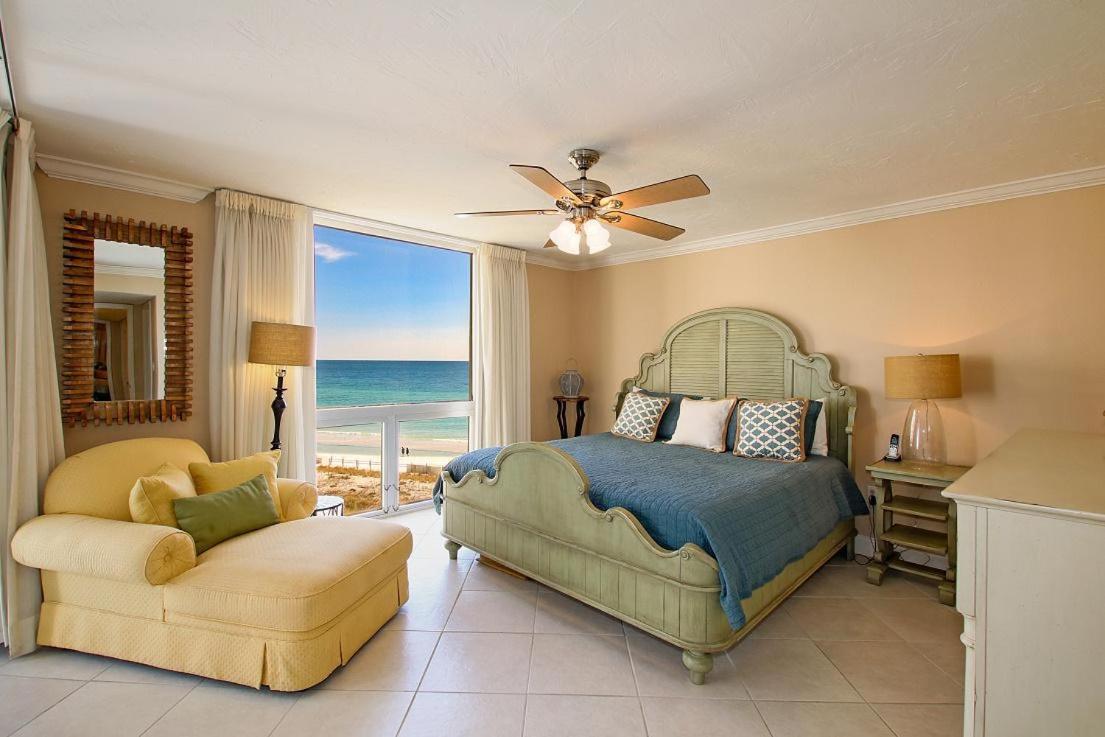 2063 Shoreline Towers - Beachfront Vacation *
