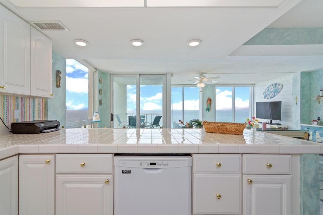 Holiday home 2096 Front 3 Bdrm Beachfront Free Setup