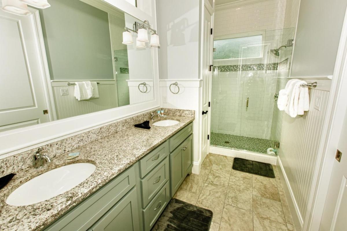 Holiday home Wanderlust - Modern Close To The Private Pool Destin
