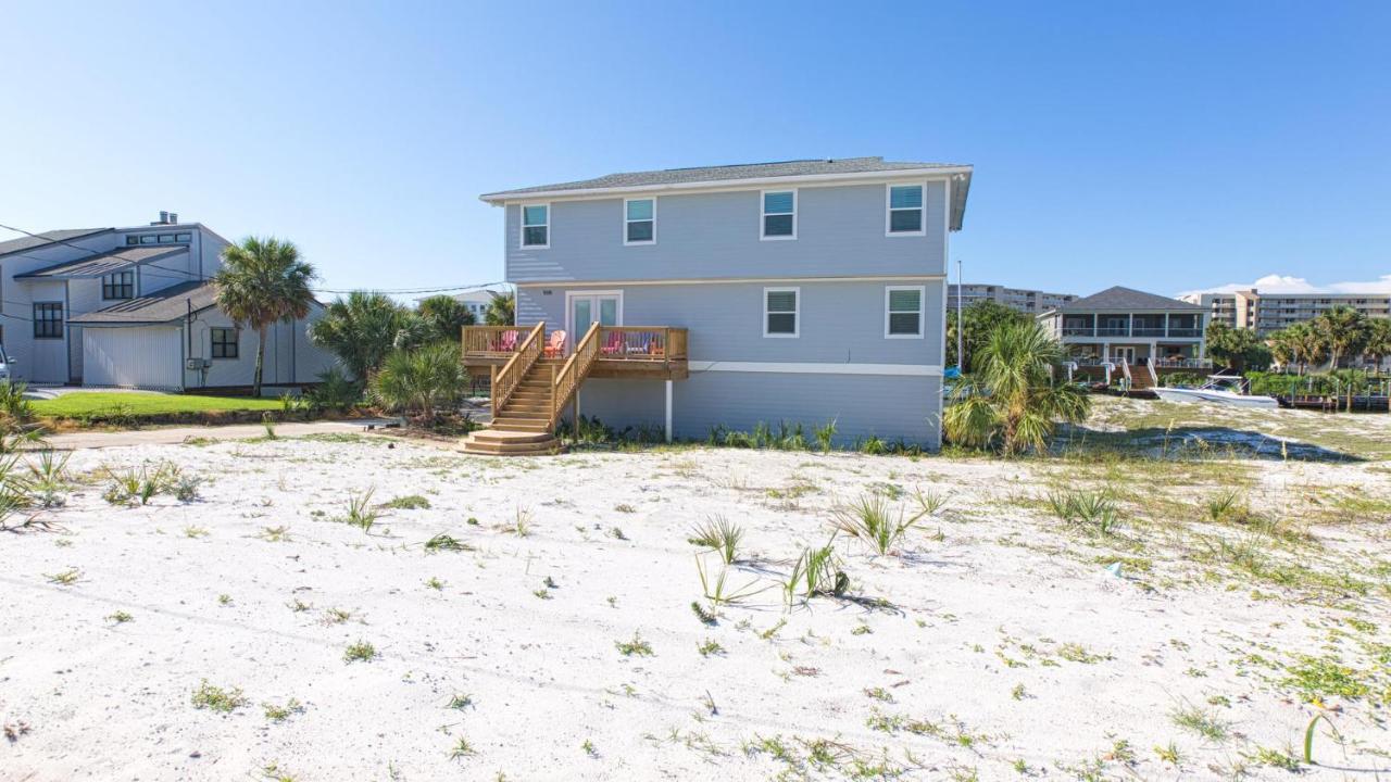 Holiday home The Back Porch - Is A Relaxing 4 Bedroom 3 Bathroom House On Isle Destin