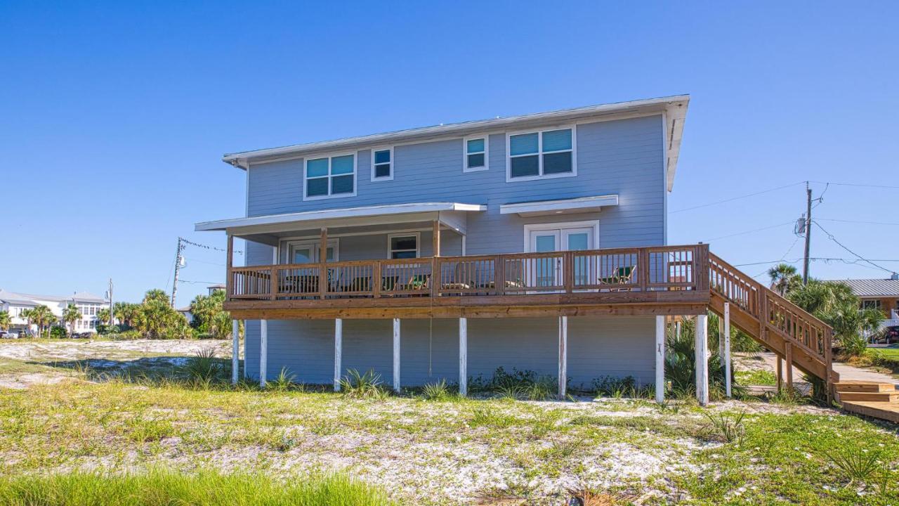 The Back Porch - Is A Relaxing 4 Bedroom 3 Bathroom House On Isle Destin