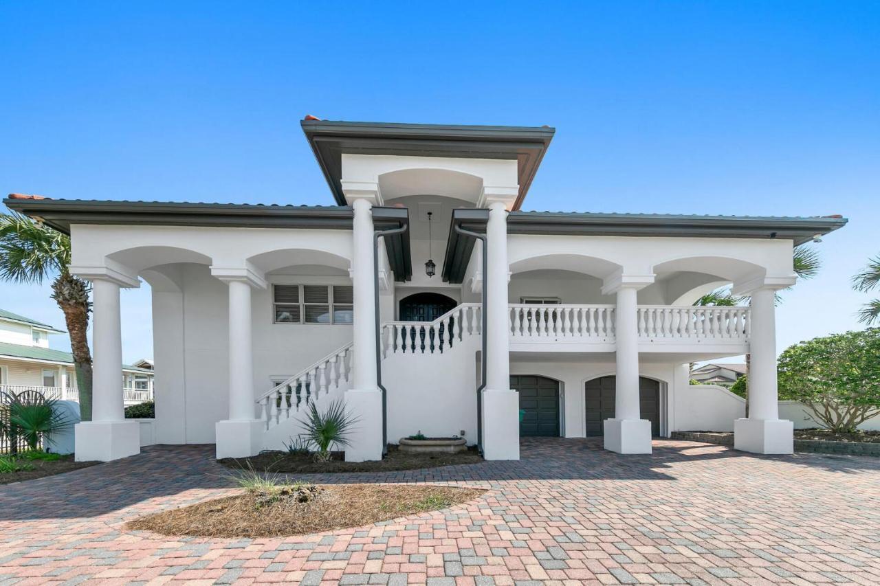 Aqua Bella - Boater's Delight On Isle Destin