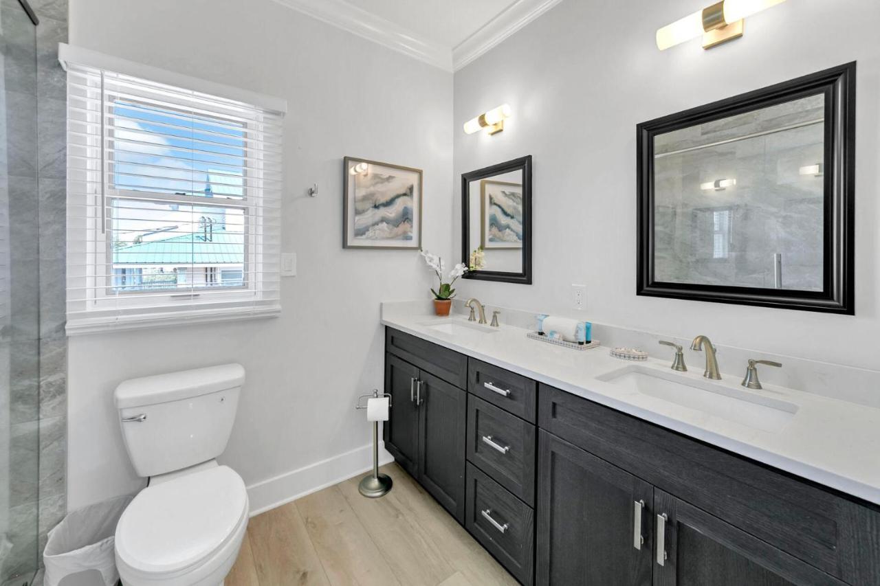Aqua Bella - Boater's Delight On Isle Holiday home *