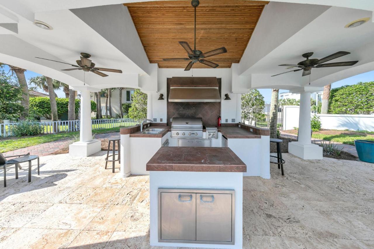 Aqua Bella - Boater's Delight On Isle Destin