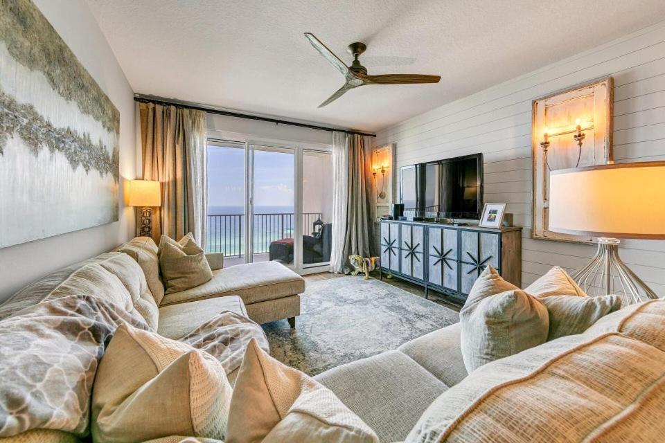 Ariel Dunes 2103 Salty Bull Fabulous Updated Condo! * Destin