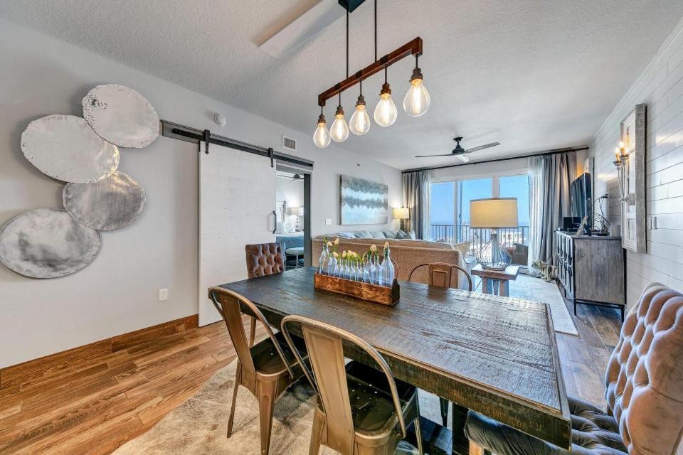 Holiday home Ariel Dunes 2103 Salty Bull Fabulous Updated Condo! *
