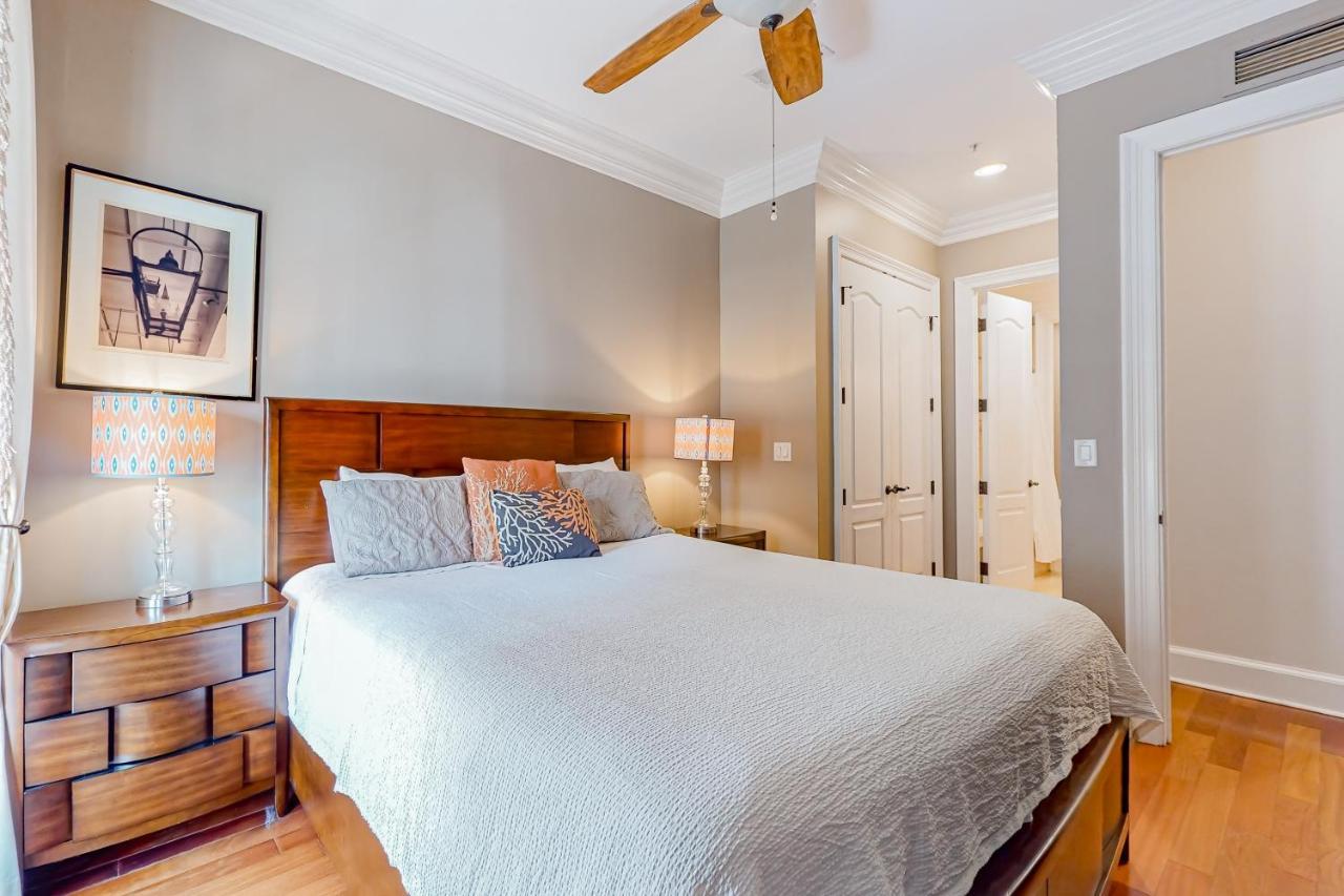 Baytowne Wharf - Le Jardin 158 Holiday home Destin