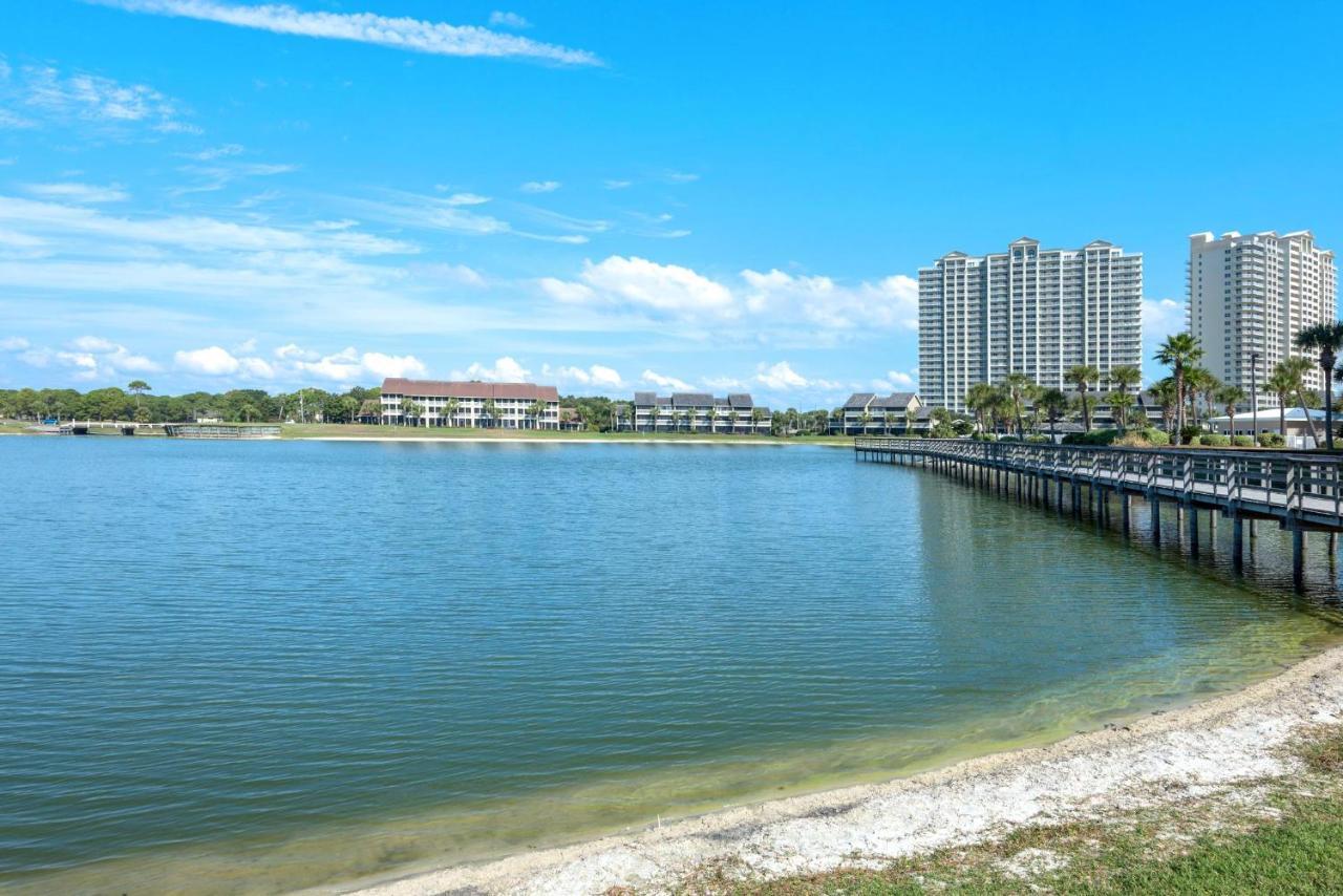 Ariel Dunes I 2001 * Destin