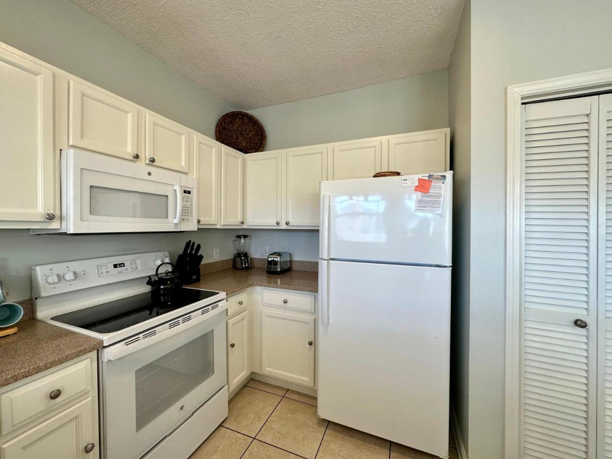 Sandpiper Cove 9111 *