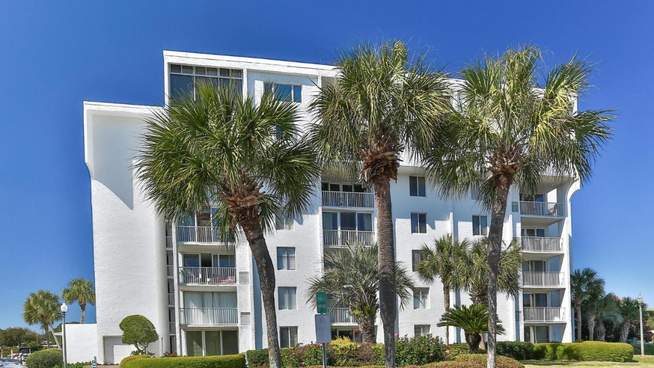 Dolphin Point 404b - 2br On With Views Of Harbor