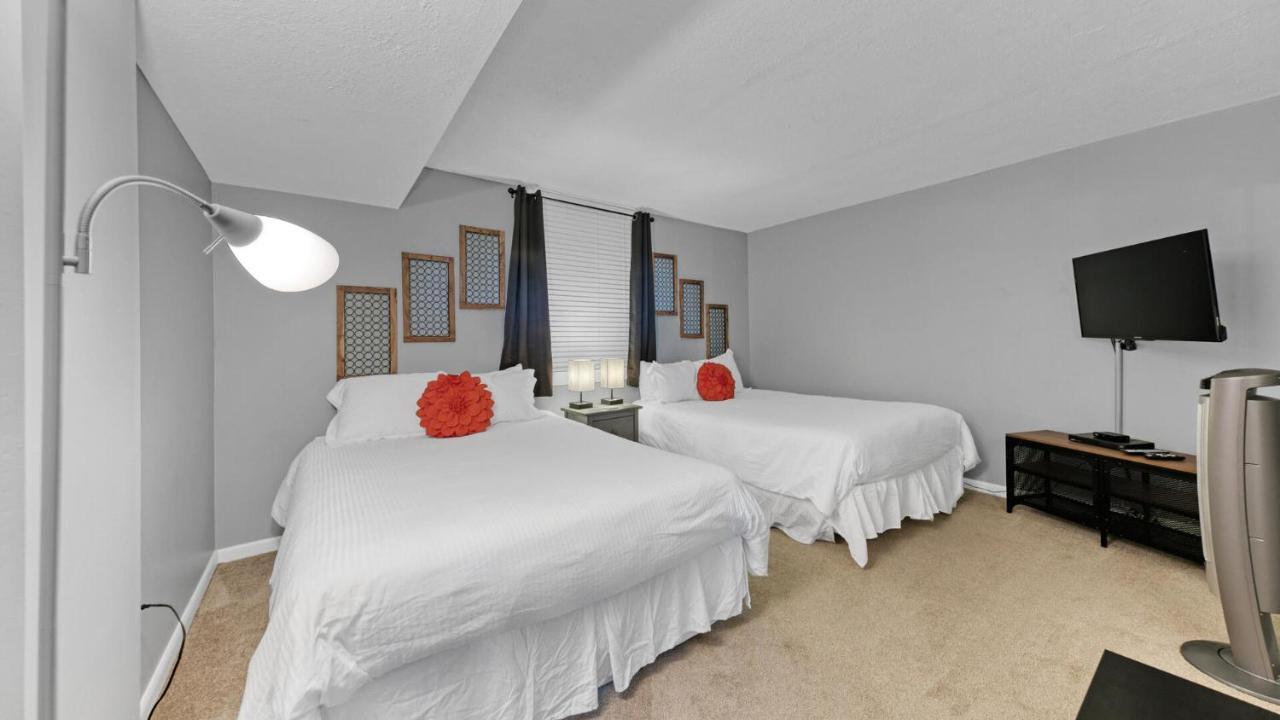 Holiday home Dolphin Point 601b - Remodeled 2br With Harbor Views *