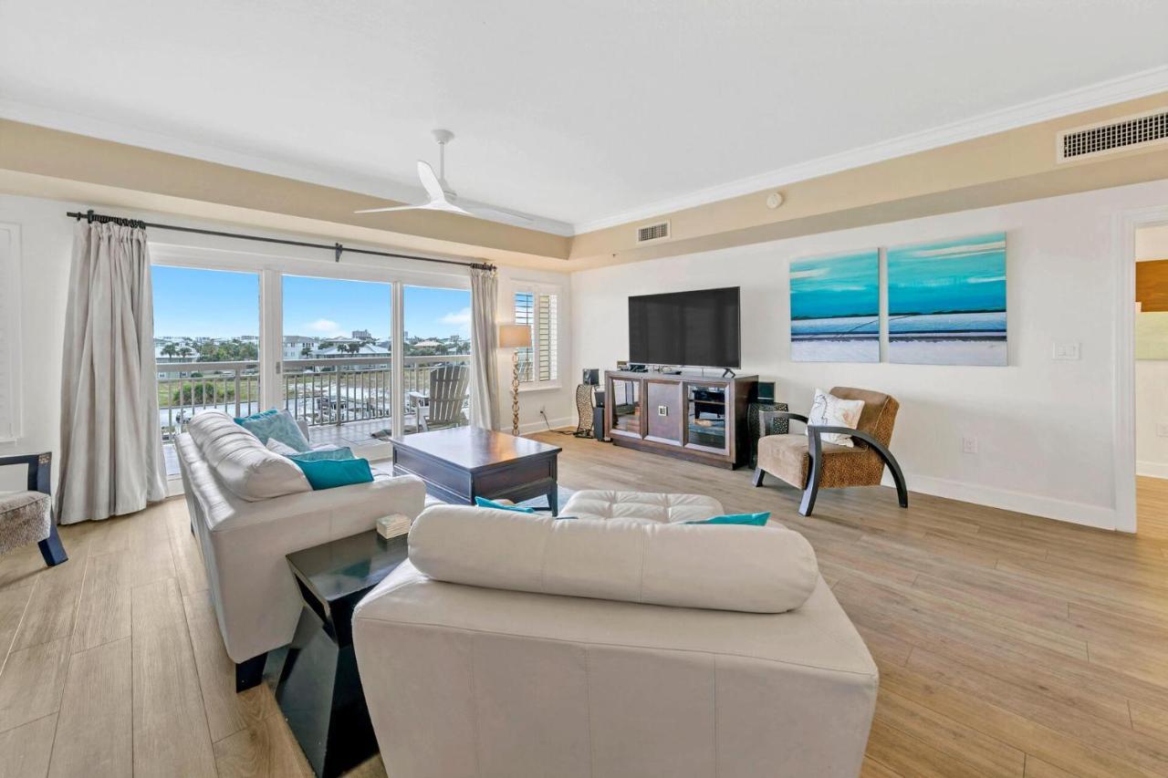 Harbor Landing 101b - 3br With Harbor Views On Isle Holiday home