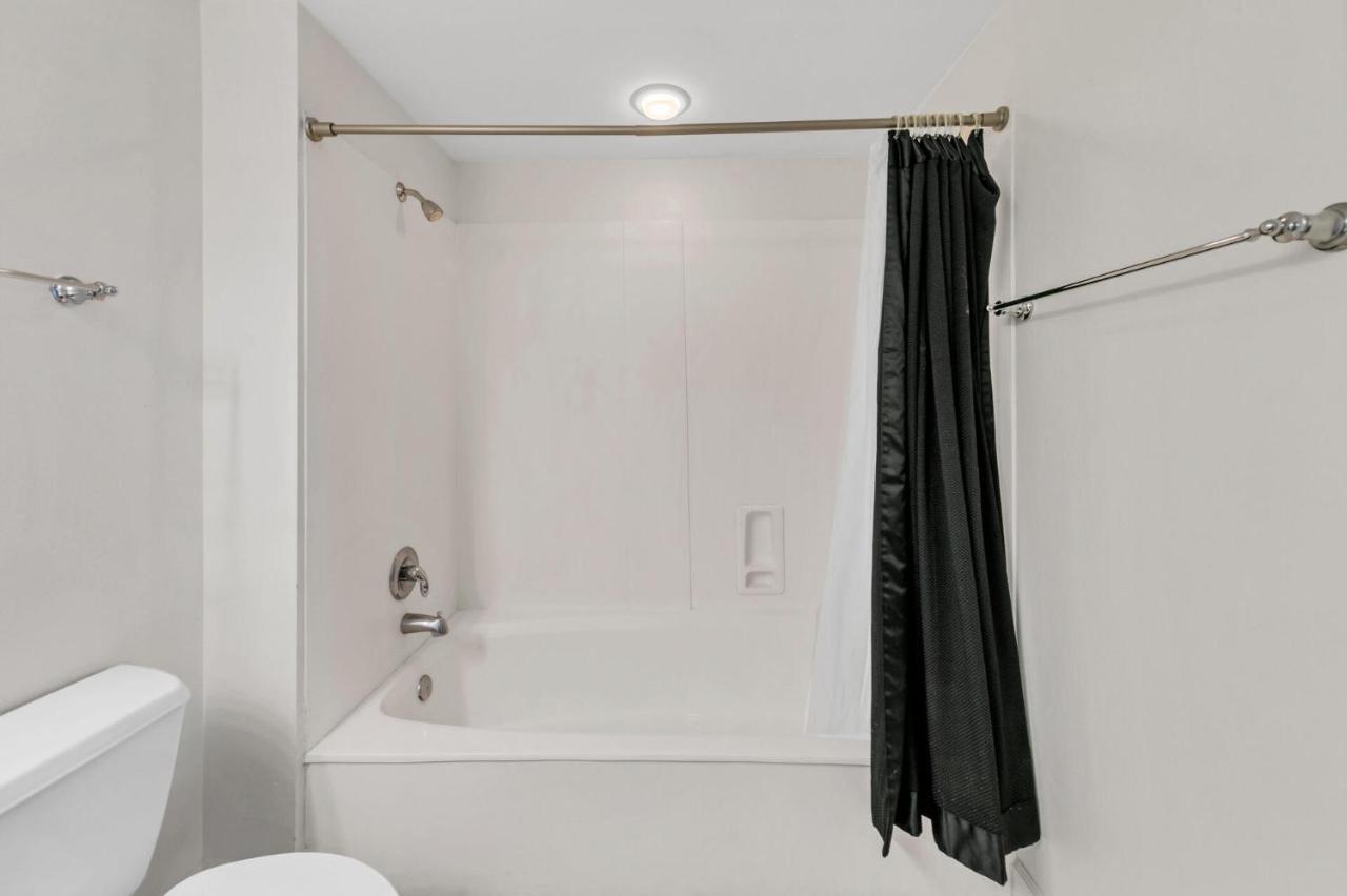 Holiday home Harbor Landing 101b - 3br With Harbor Views On Isle *