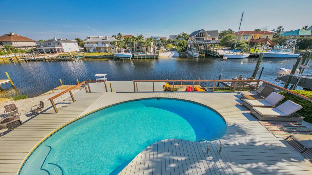 Palm Breeze - Is A 4br With Private Pool And Boat Dock In Holiday home Destin