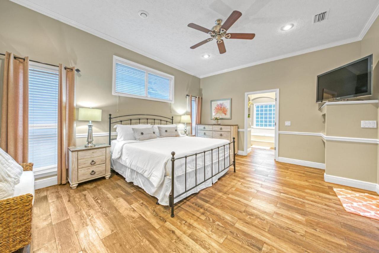 Destiny Casa - Private Heated Pool And 6 Seater Golf Cart *