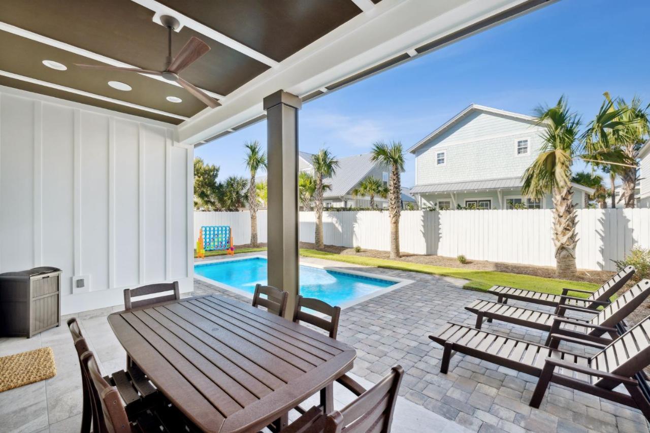 A Little Nauti With Pool And Golf Cart Holiday home *