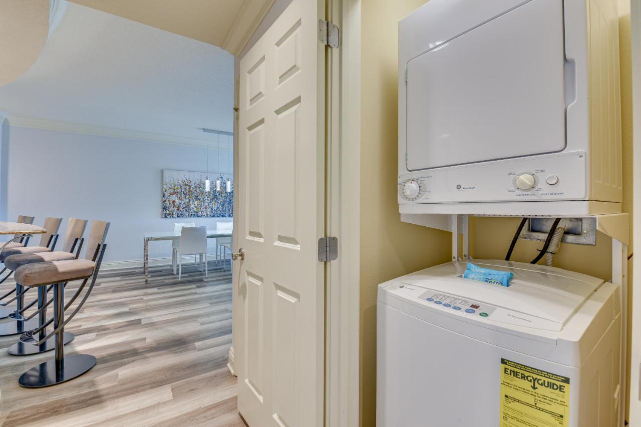 Apartment Emerald Grande Beach, Marina And Ocean View *