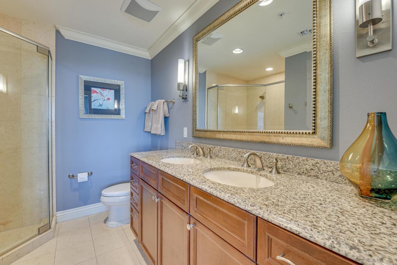Apartment Emerald Grande Beach, Marina And Ocean View *