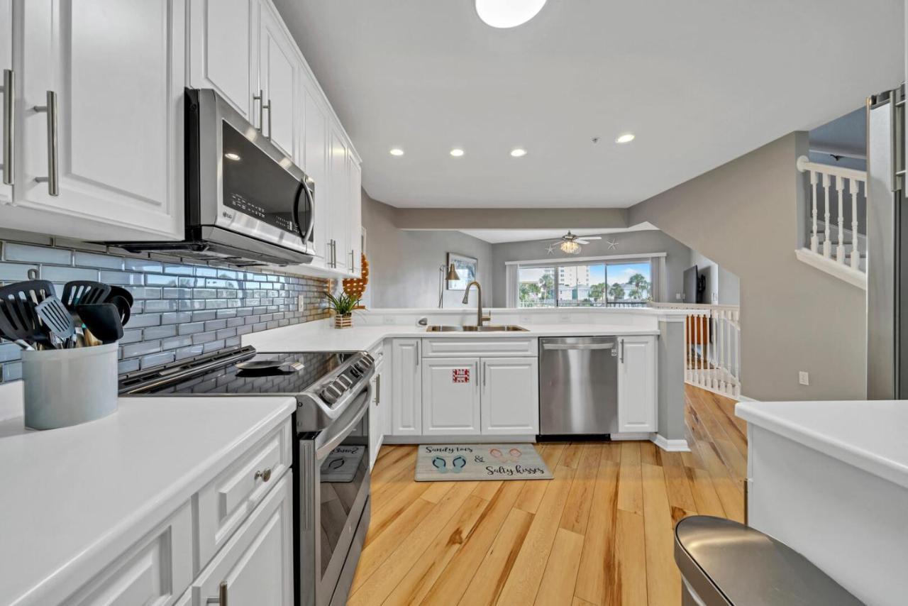 Walking Distance To Beach! Bc Pointe Townhomes 403 *