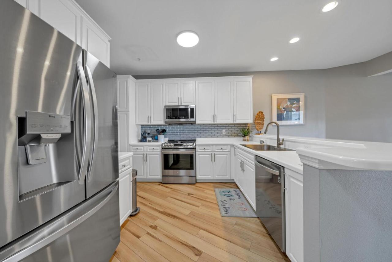 Walking Distance To Beach! Bc Pointe Townhomes 403 *