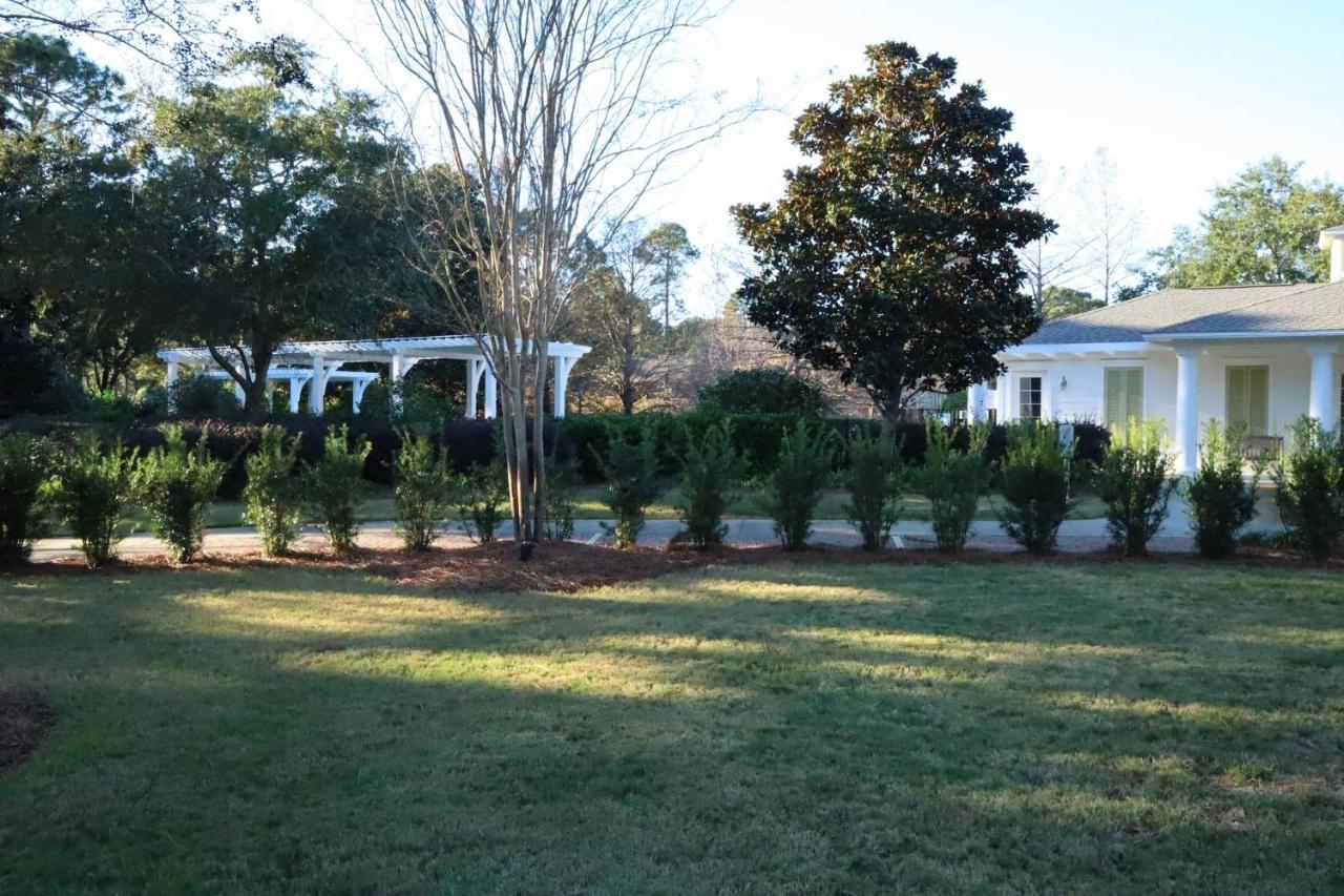 1282 Laurel Grove Holiday home *