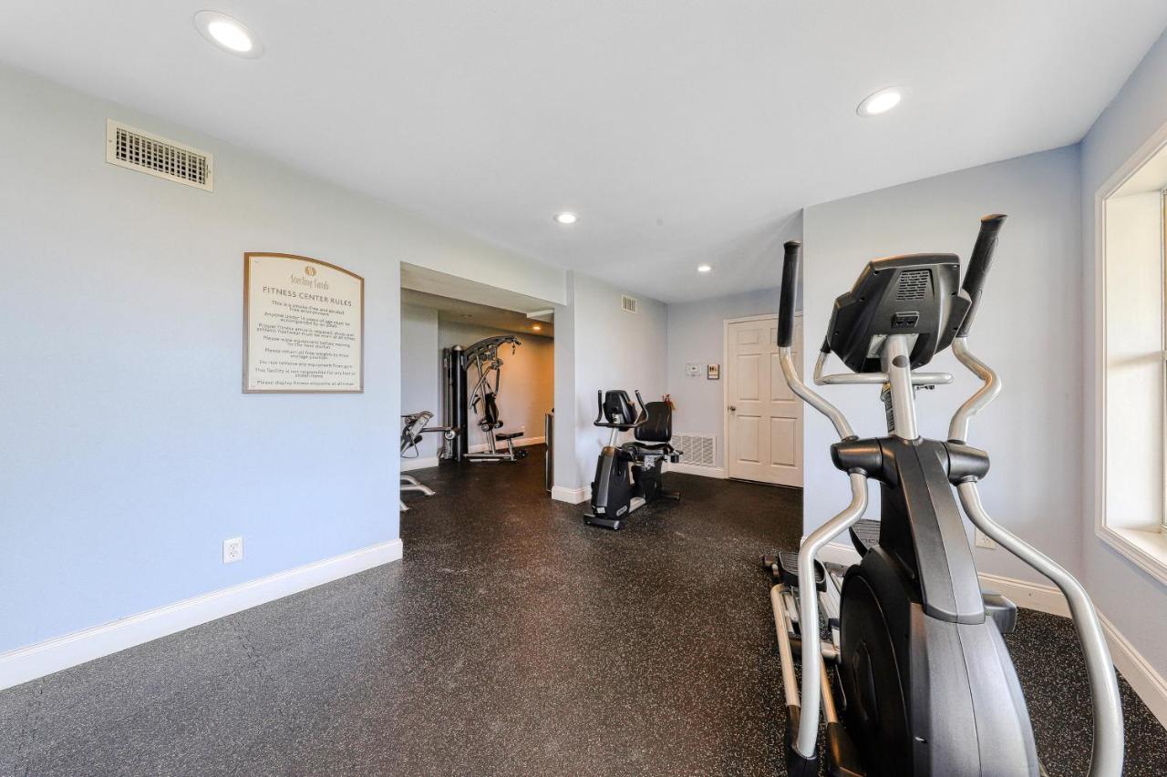 Apartment Sterling Sands 607