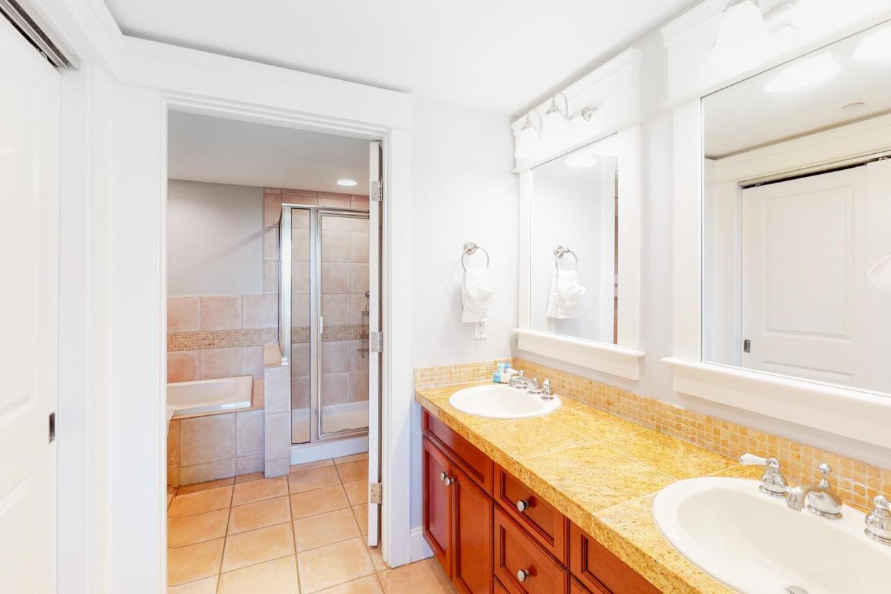 Apartment Grand 2801 *