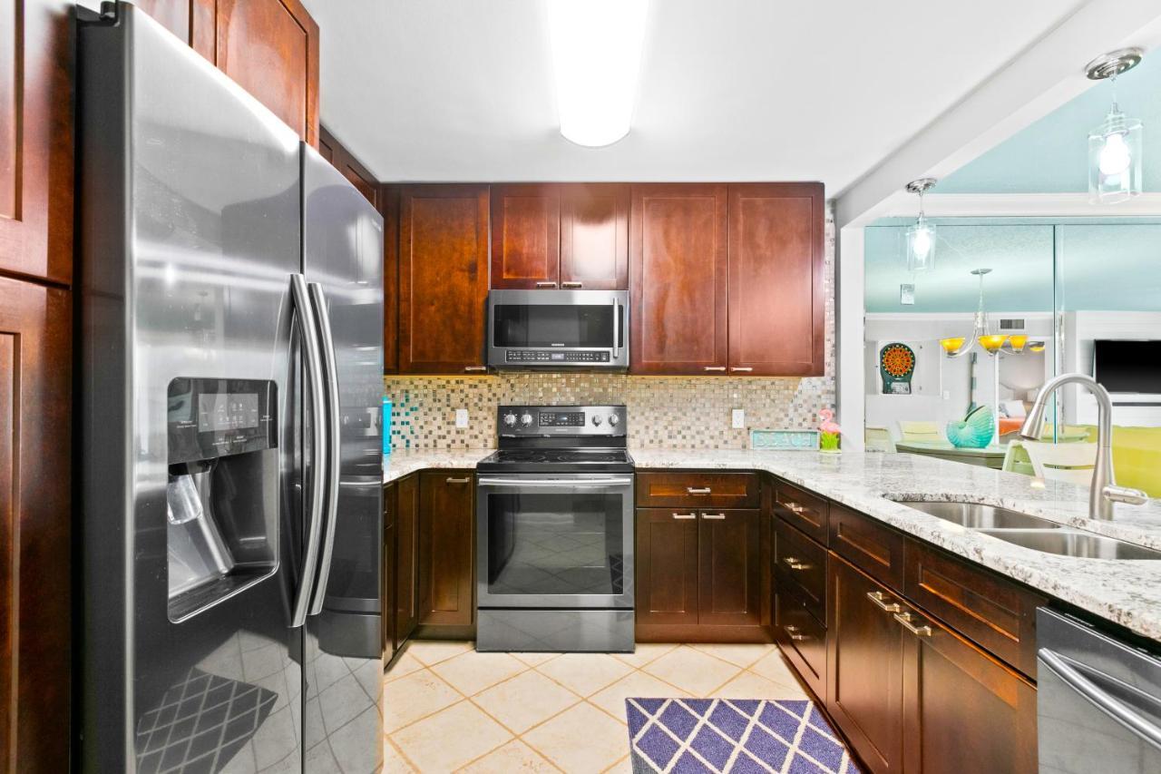 Apartment Dolphin Point 105a