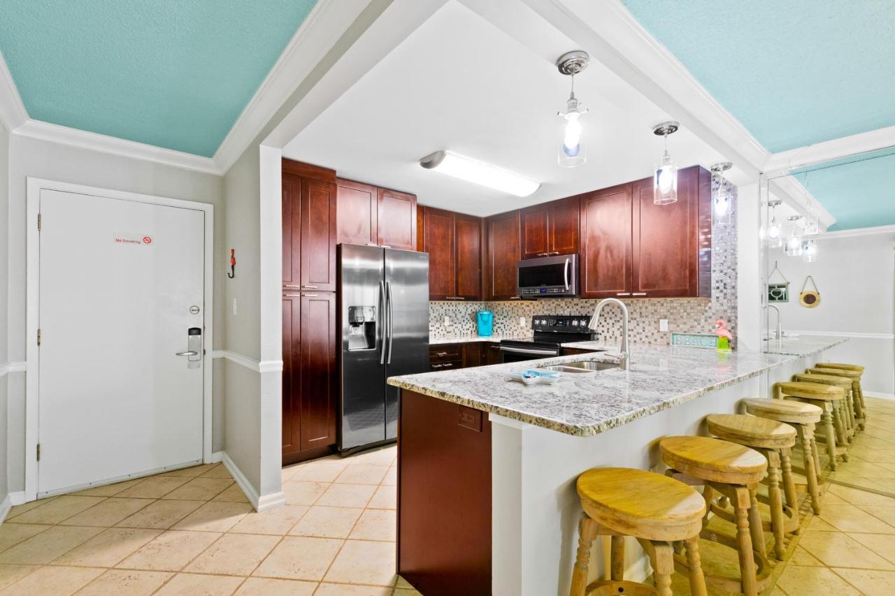 Dolphin Point 105a Apartment Destin