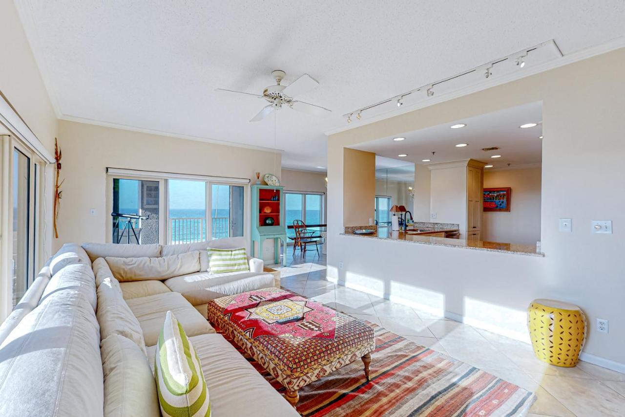 Tops'l Manor 507 Apartment