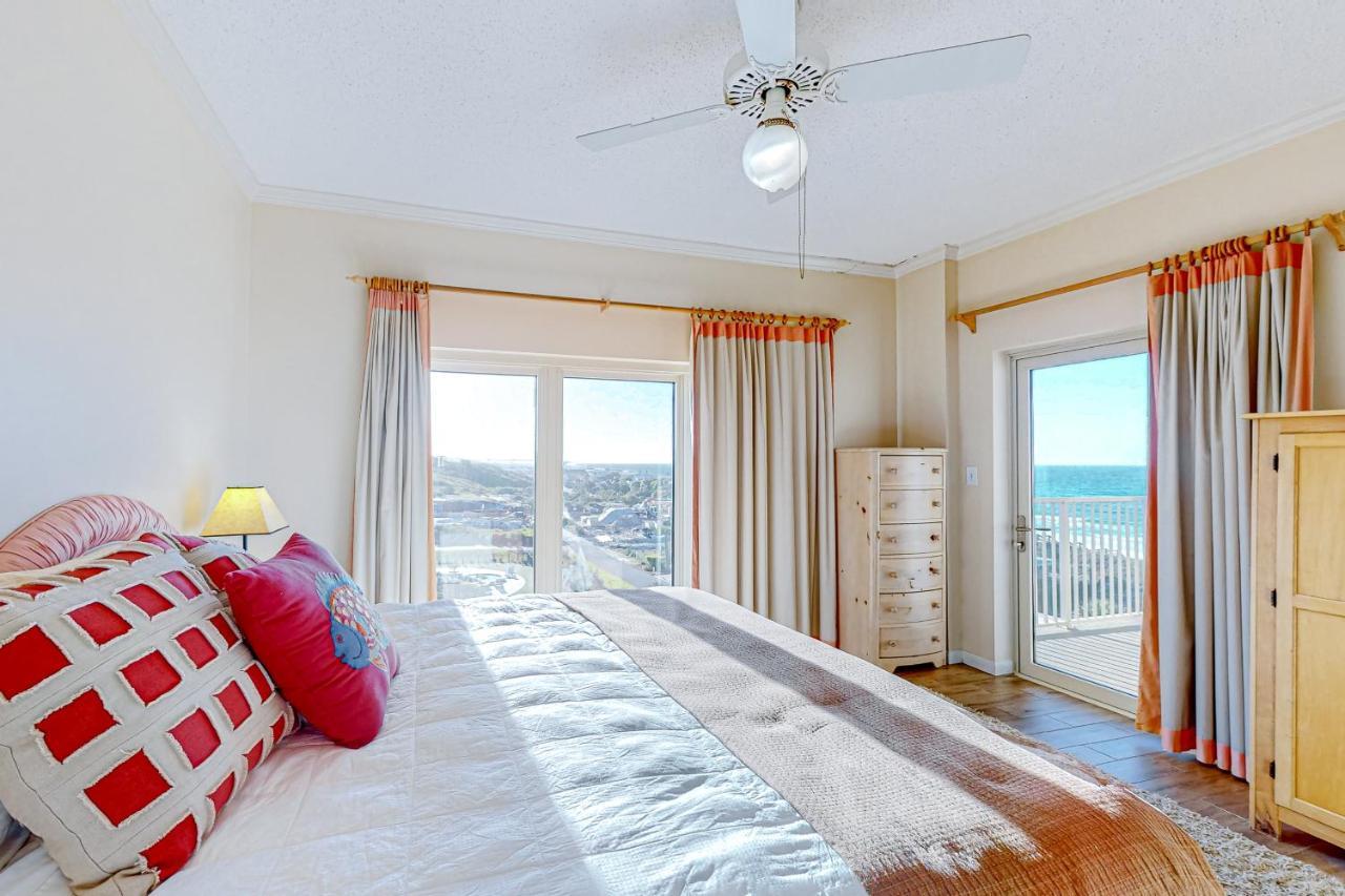 Tops'l Manor 507 Apartment