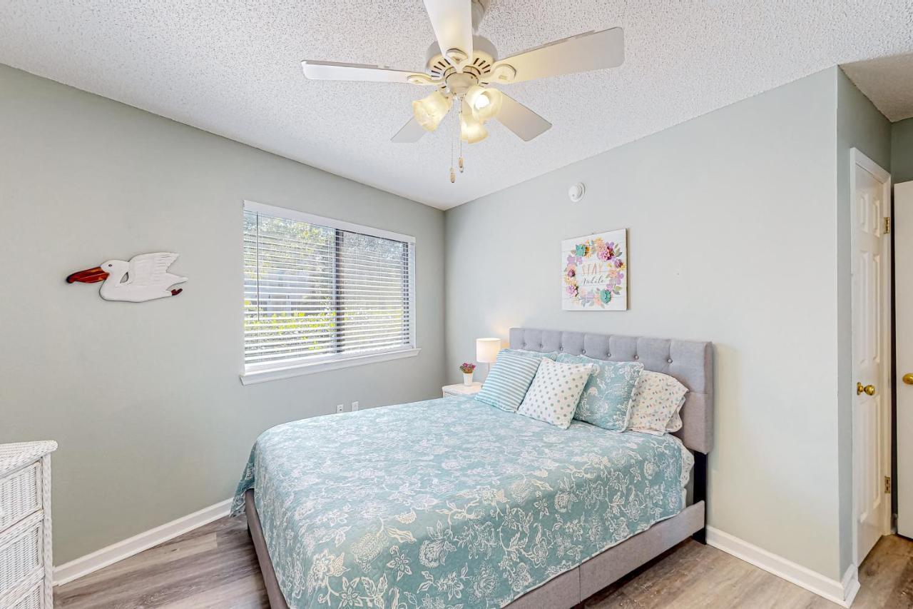 Apartment Crystal Village, Unit 20a