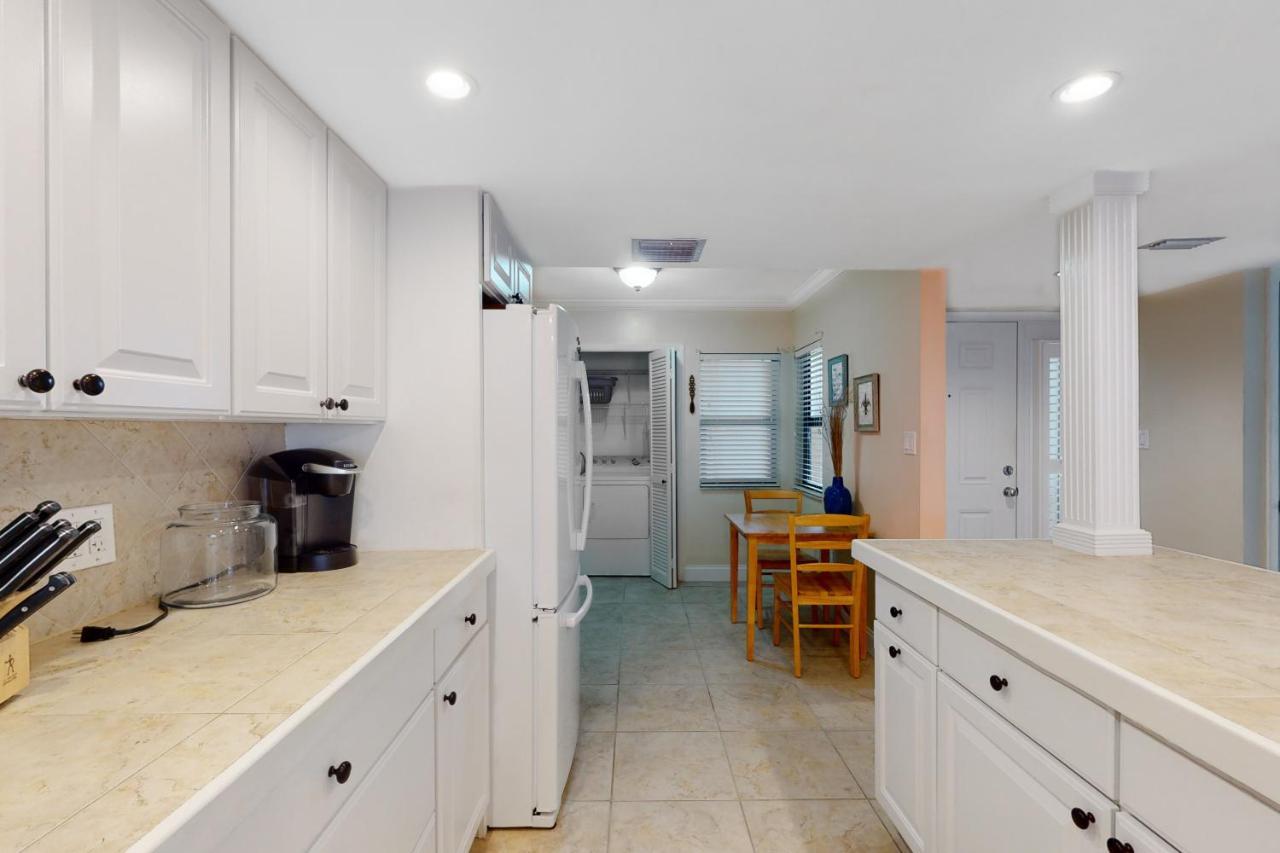 Apartment Inlet Reef Club 218