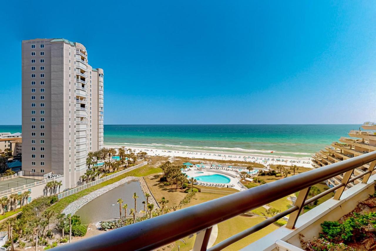 Edgewater 1101 Apartment