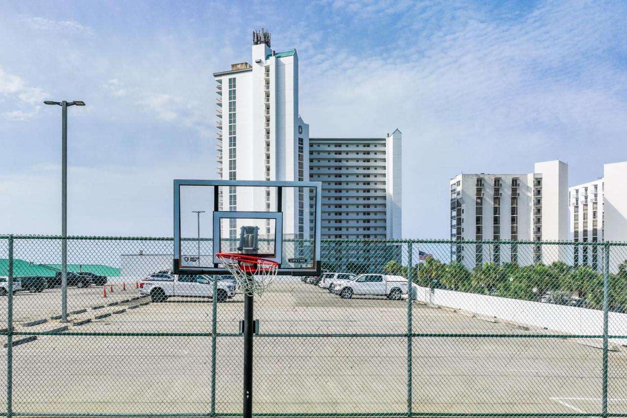 Pelican 1001 Apartment *