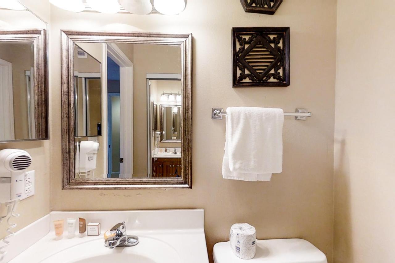 Crystal Sands 210a Apartment Destin