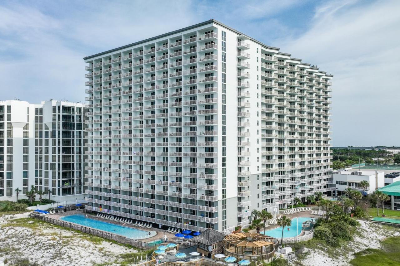 Pelican 1001 Apartment