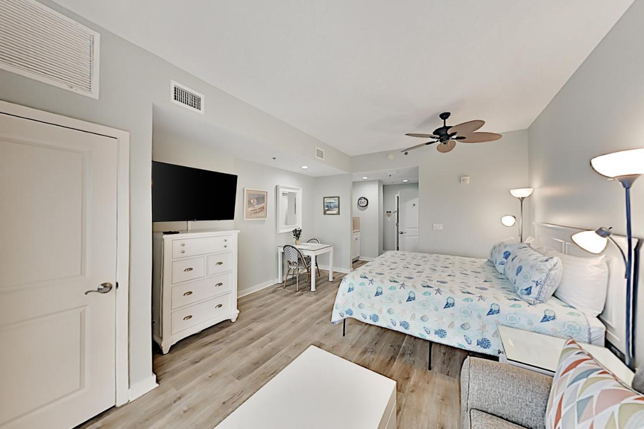 Luau 6609 Combo Apartment