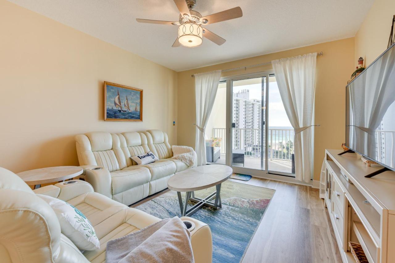 Miramar Getaway With Balcony And Ocean View!