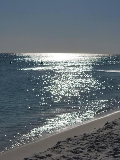 “sandprints” Apartment Destin