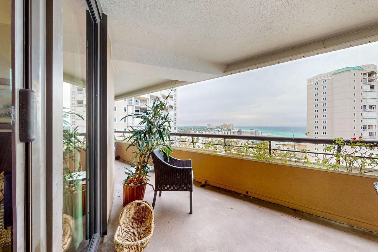 Edgewater 1601 Apartment