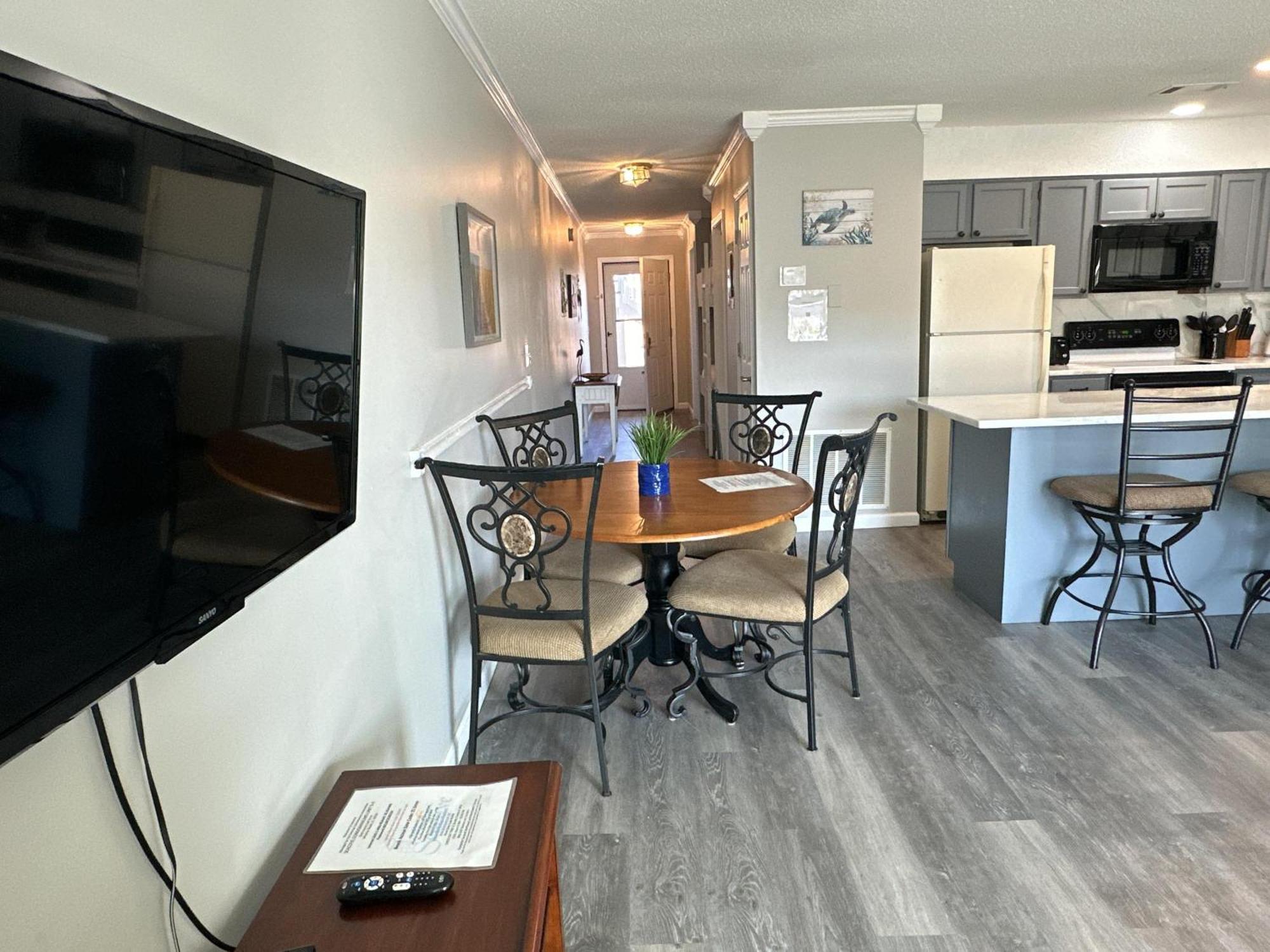 9 A, One Bedroom Apartment