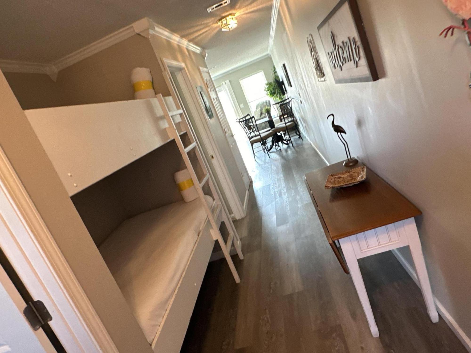 9 A, One Bedroom * Destin