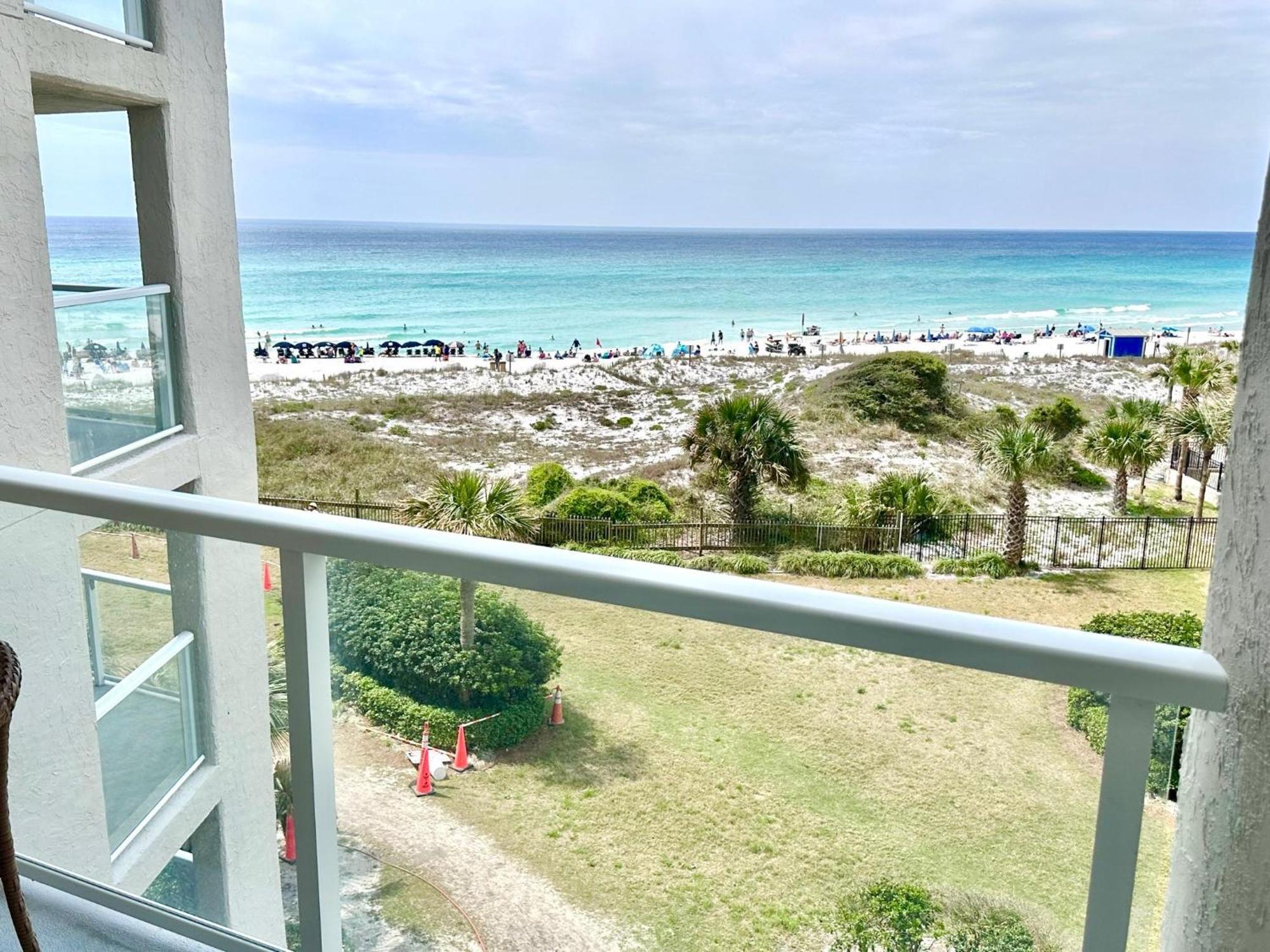4236 Beachside Two Apartment *