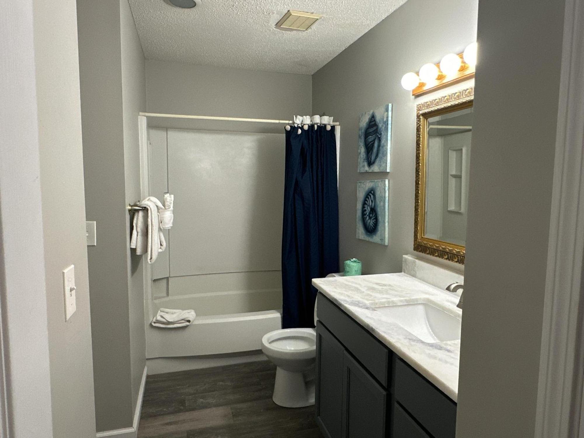 9 A, One Bedroom
