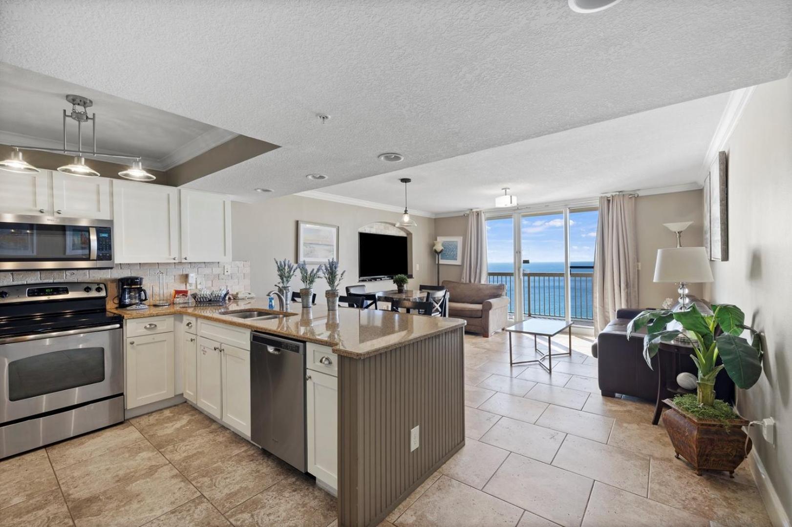 Pelican 1709 Apartment