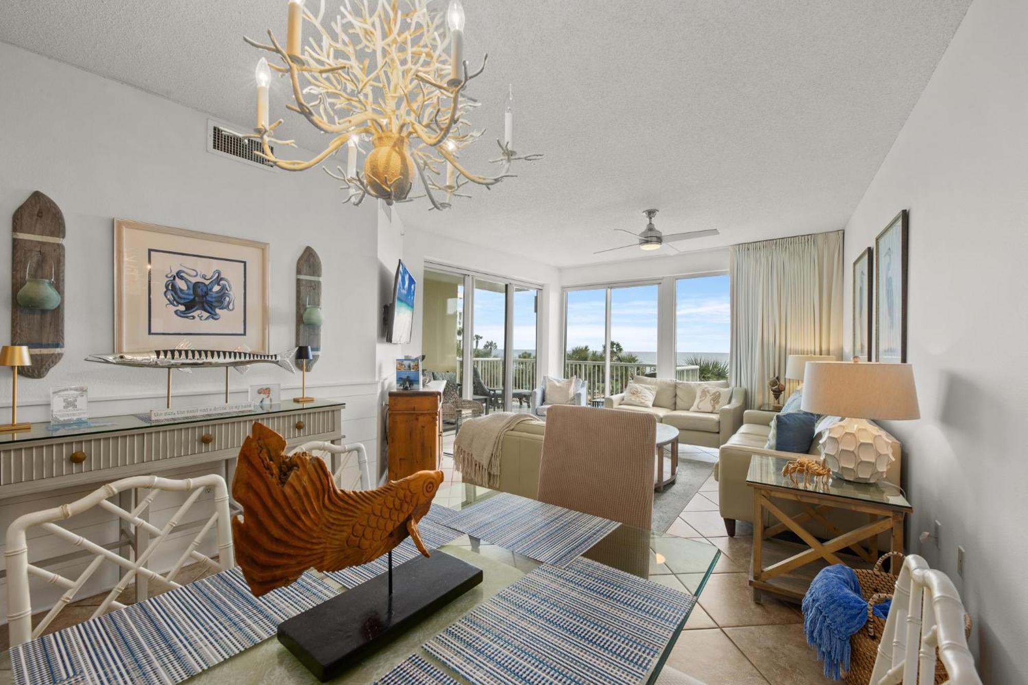 Holiday home Fun In The Sun! Crescent At Miramar - Gulf Front+beach Chairs
