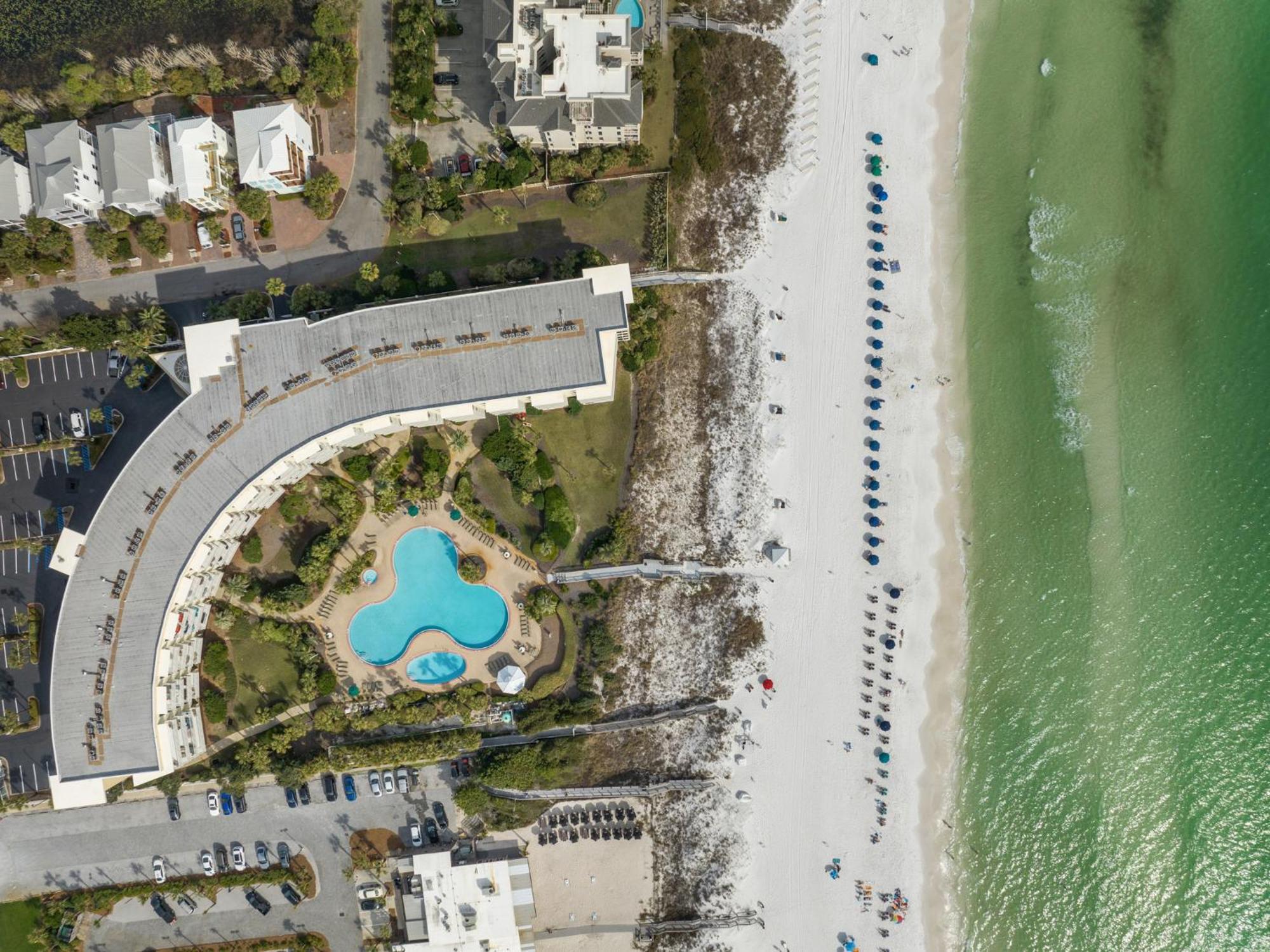 Fun In The Sun! Crescent At Miramar - Gulf Front+beach Chairs * Destin