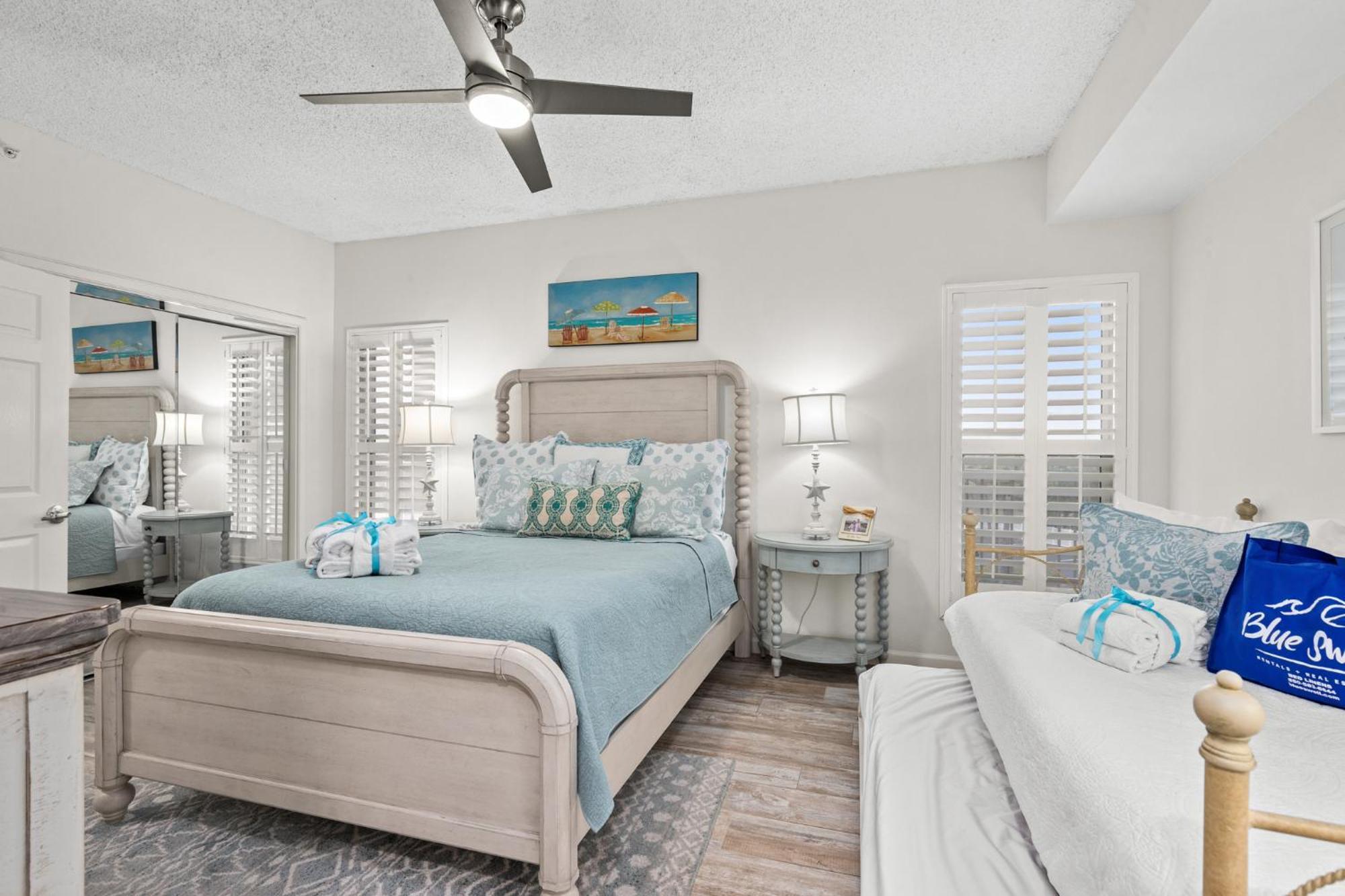 Holiday home Fun In The Sun! Crescent At Miramar - Gulf Front+beach Chairs