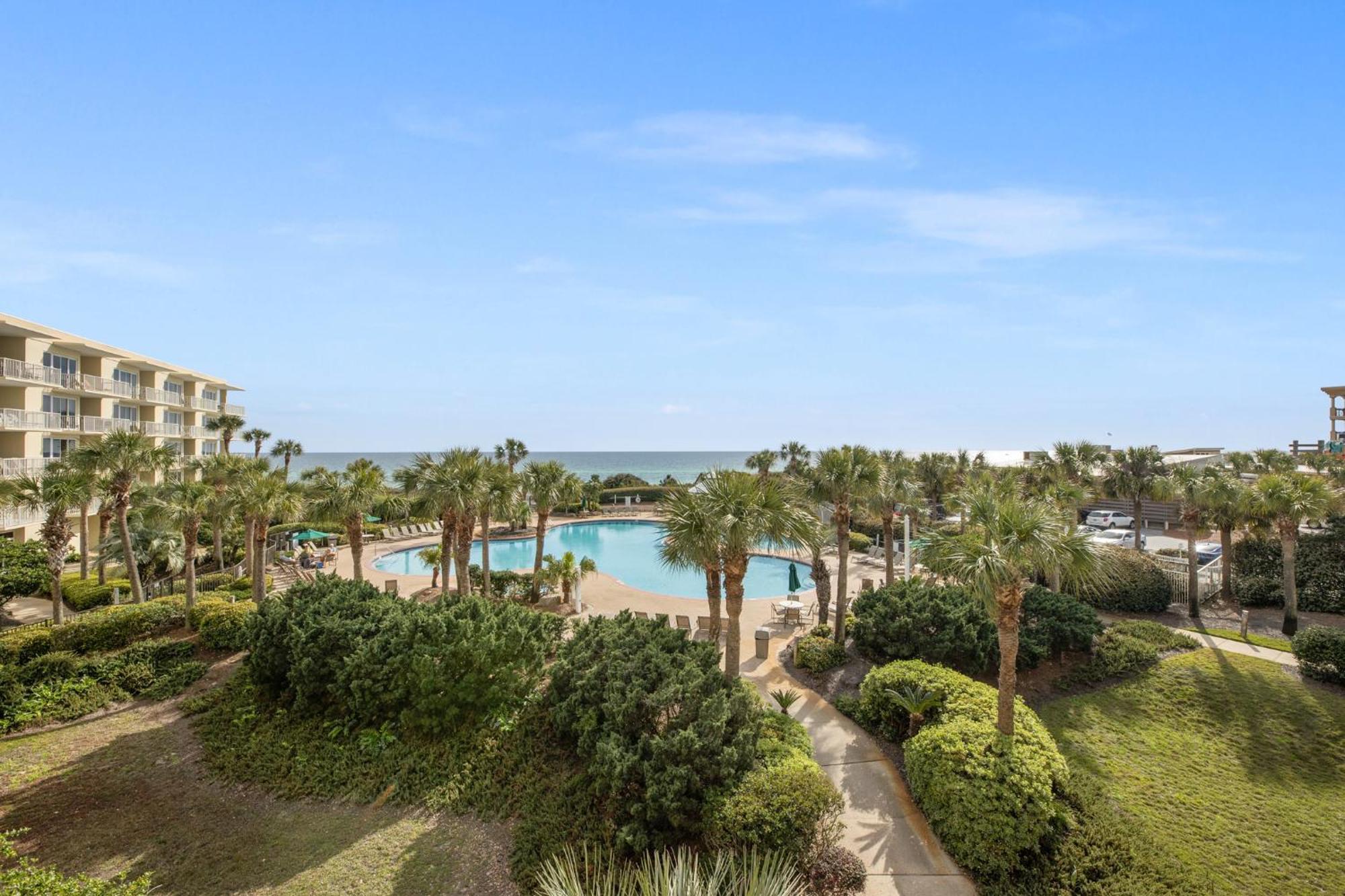 Holiday home Fun In The Sun! Crescent At Miramar - Gulf Front+beach Chairs *
